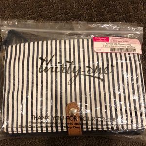 BNIB thirty-one double up crossbody